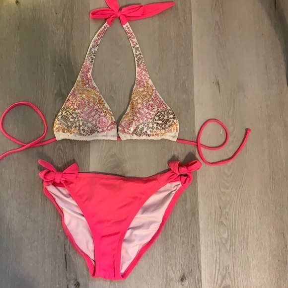 VICTORIA’S SECRET two piece bikini sequence beach‎ - Picture 1 of 10
